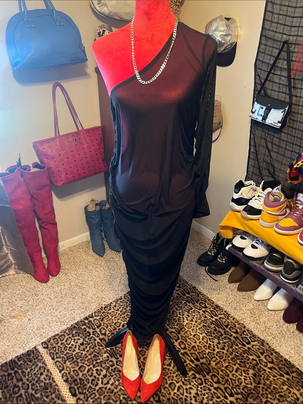 SHEIN Black One-Shoulder Ruched Maxi Dress